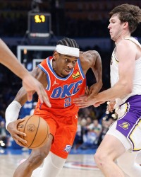 华体会体育-NBA：为什么季后赛首轮还很精彩，第2轮突然变得一边倒，没有悬念